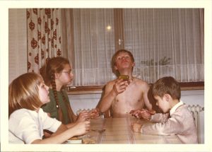 Knut Maurer und Geschwister um 1969